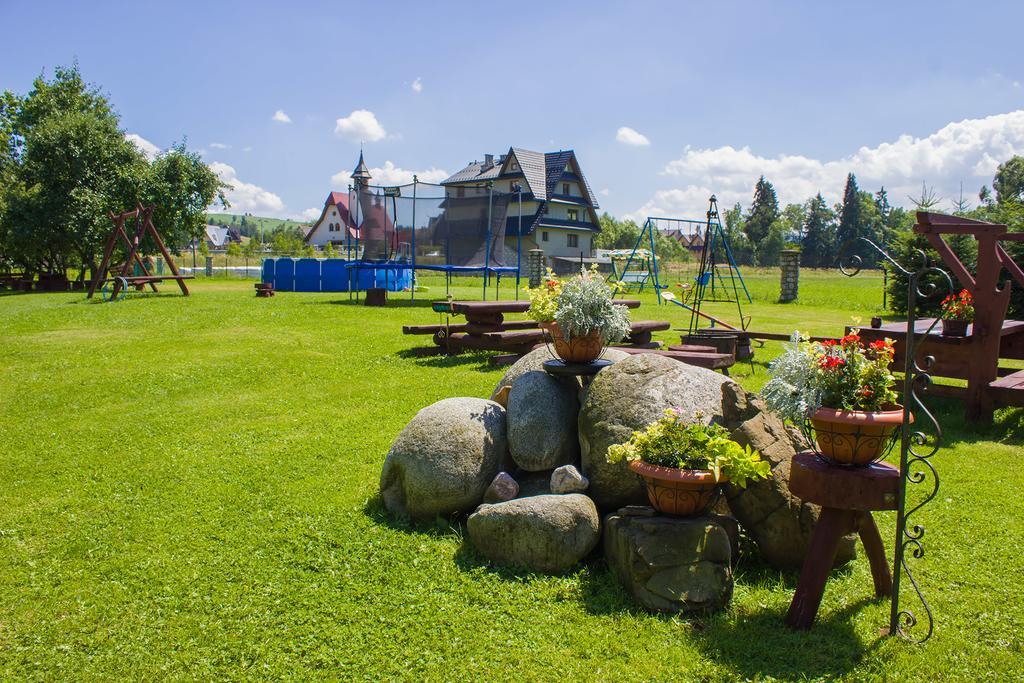 Hacjenda - Apartamenty I Pokoje Goscinne Czarna Gora Exterior photo